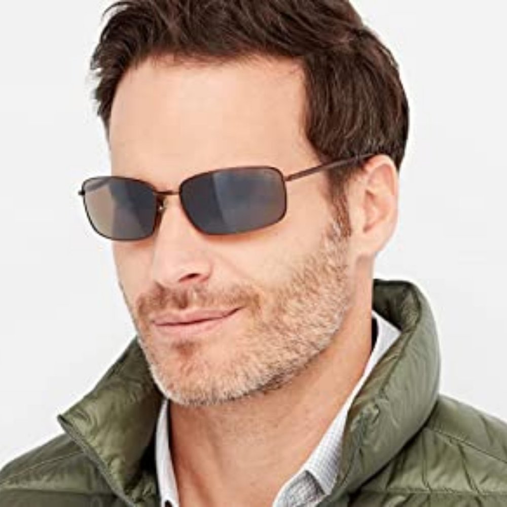 BNIB Revo RE1079 Polarized sunglass Brown with Green Mirror